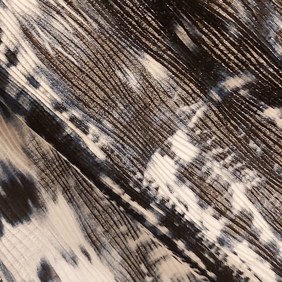 Alberto Makali cap sleeved shrug - Picture 9 of 11